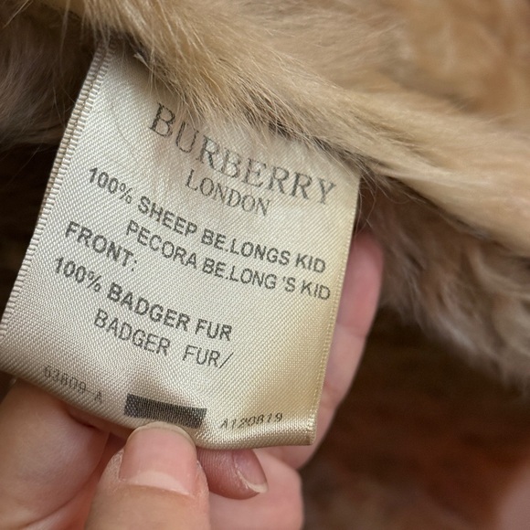 Burberry Shearling Trench Coat with Goat Fur Trim - Picture 10 of 11